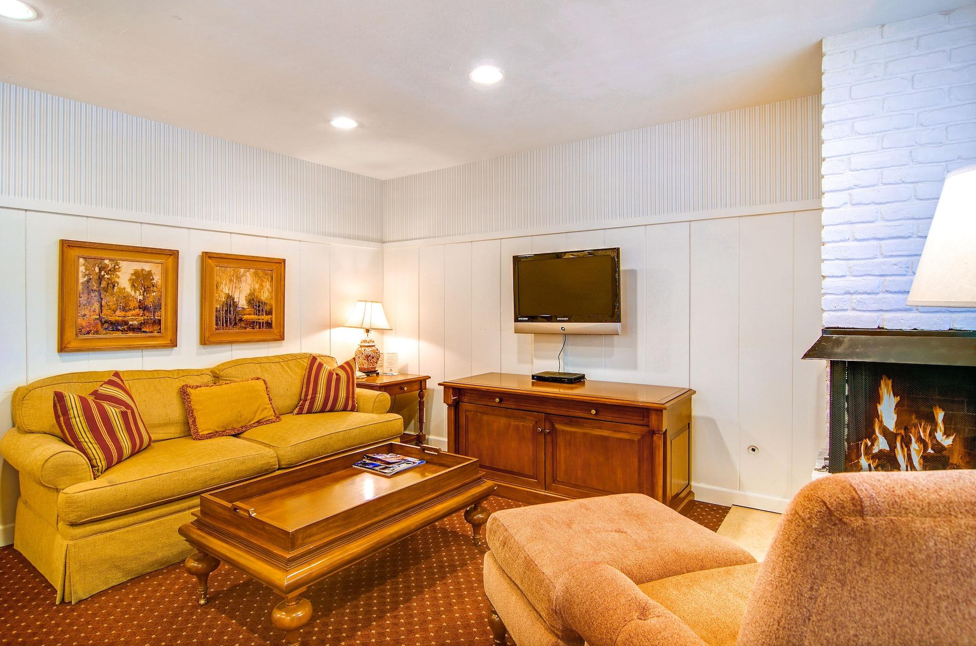 Wayside Inn Carmel-by-the-Sea Exterior photo