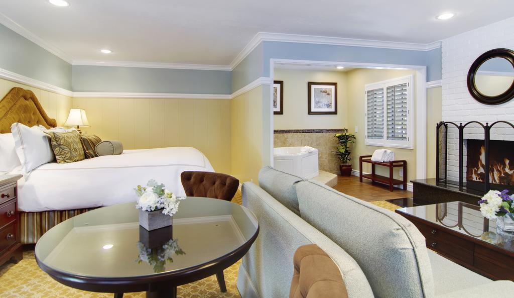 Wayside Inn Carmel-by-the-Sea Exterior photo
