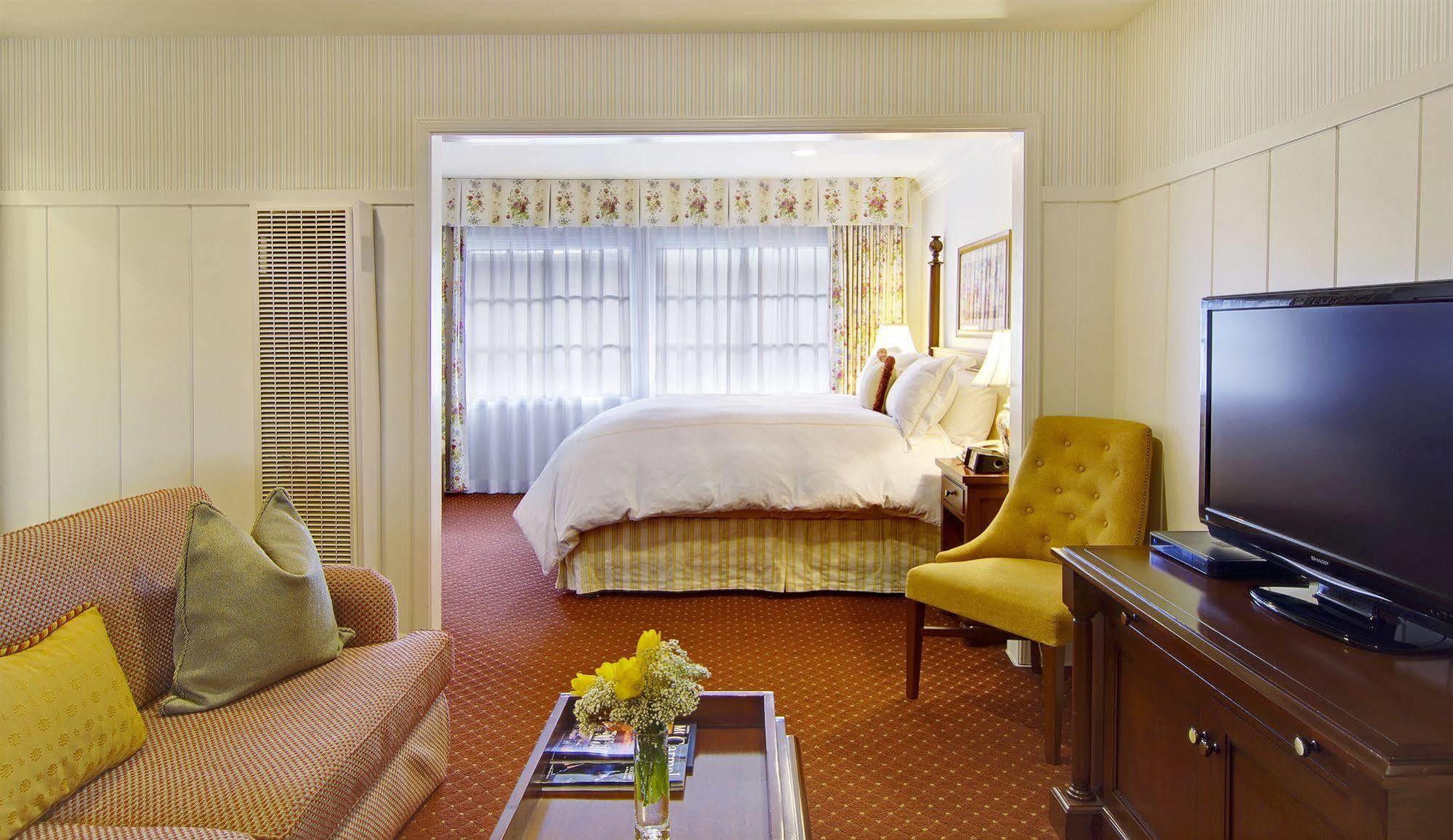Wayside Inn Carmel-by-the-Sea Exterior photo